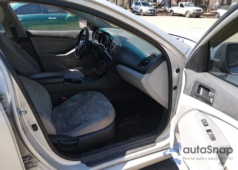 2013 Kia Optima Lx from USA, damaged, VIN 5XXGM4A79DG095491